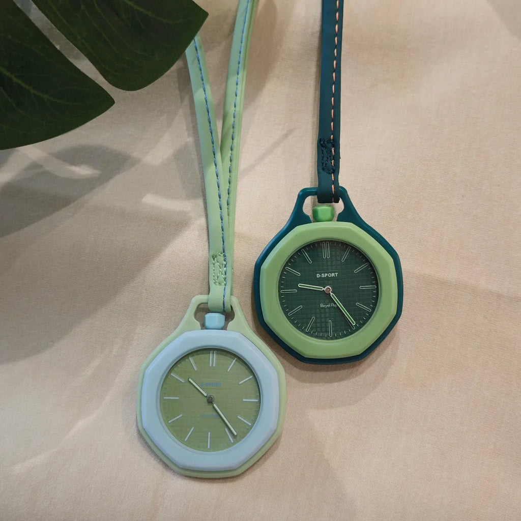 Royal Pop Pendant Watch